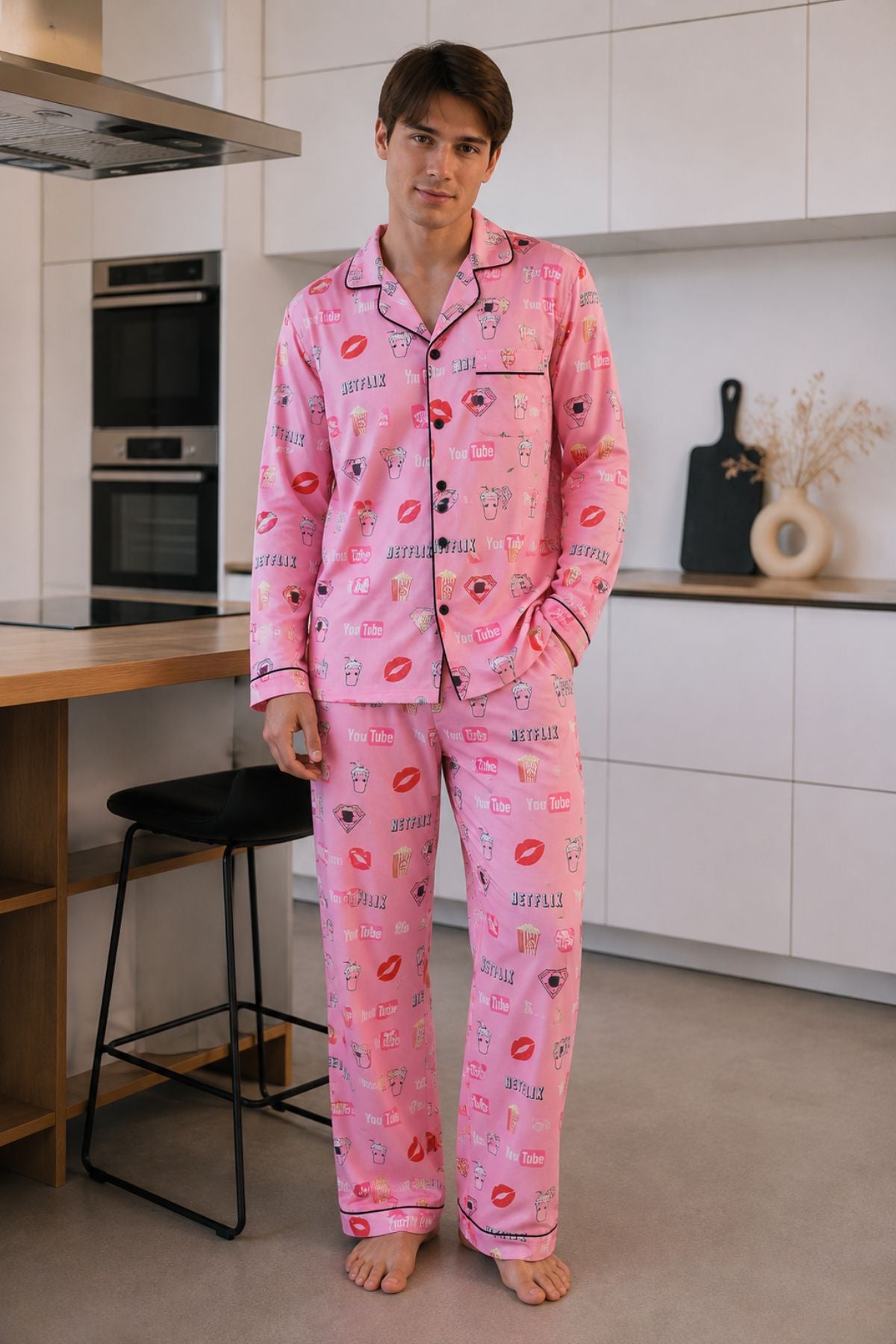 NETFLIX DREAMY PINK COUPLE NIGHTSUITS SET