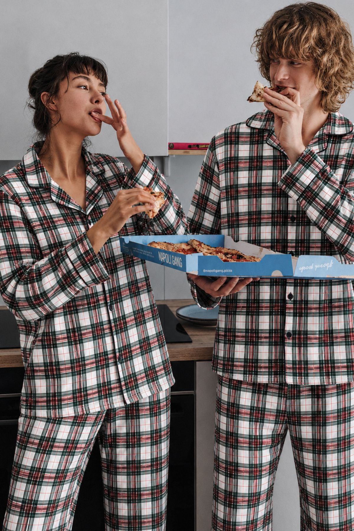 BLACK RED STRIPES COUPLE NIGHTSUITS SET