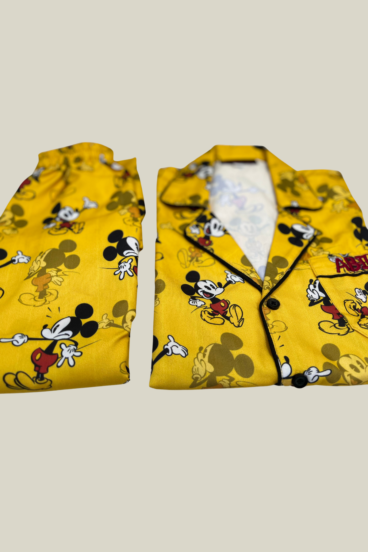 YELLOW MOUSEY MEN NIGHTSUITS SET