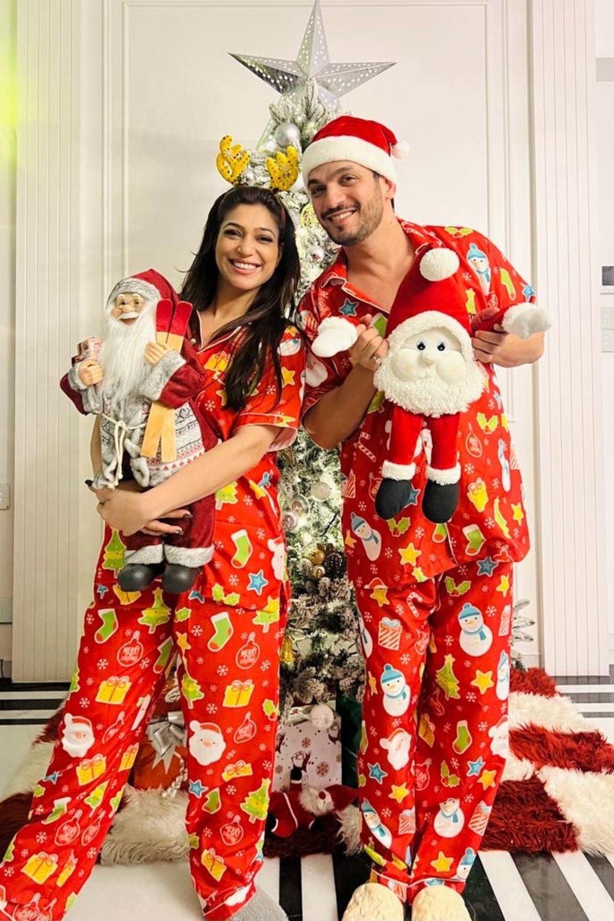 SNOWY SNUGGLES GIRL NIGHTSUITS SET