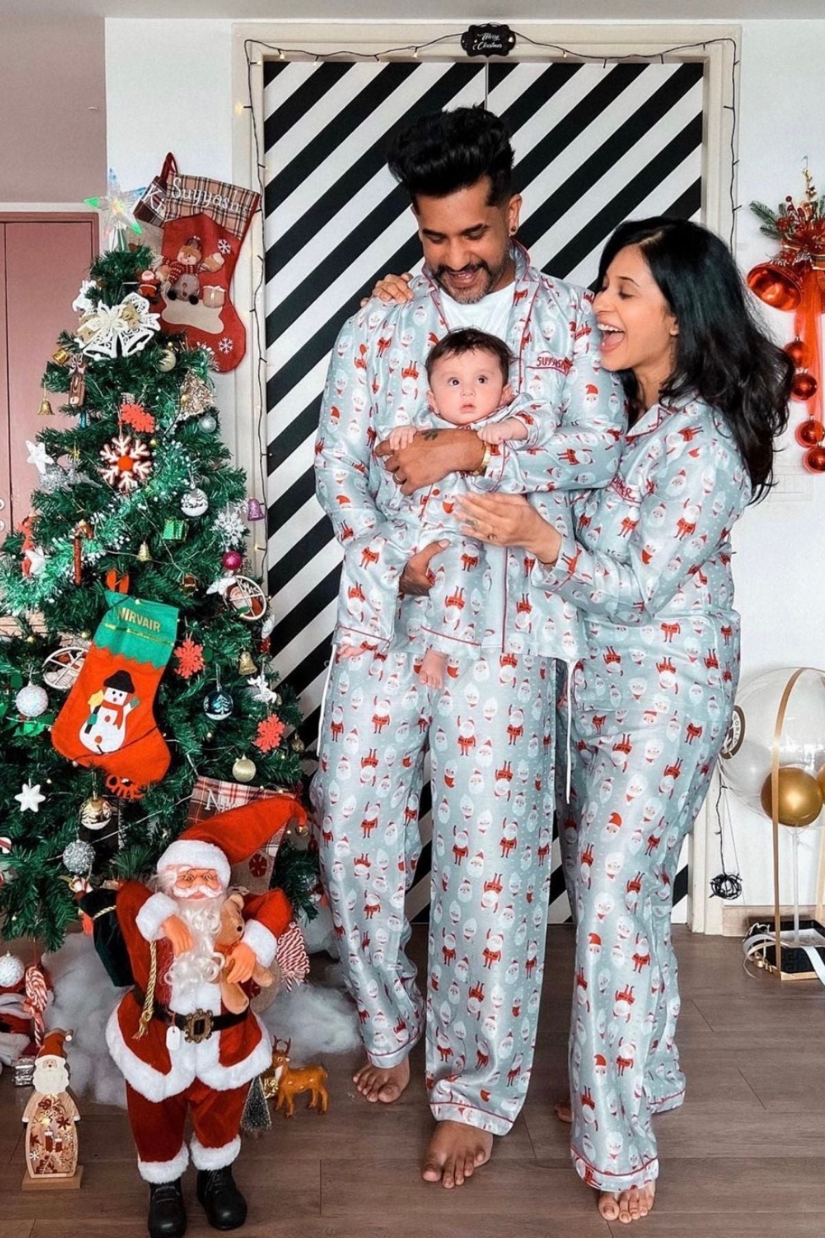 SILVER SANTA FAMILY NIGHTSUIT SET