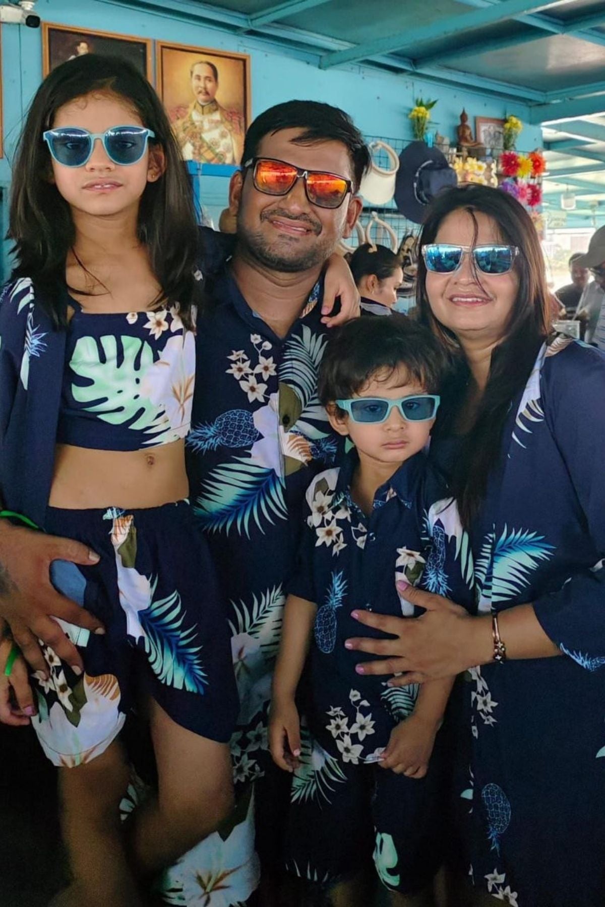 HAWAIIN HIBISCUS GIRL