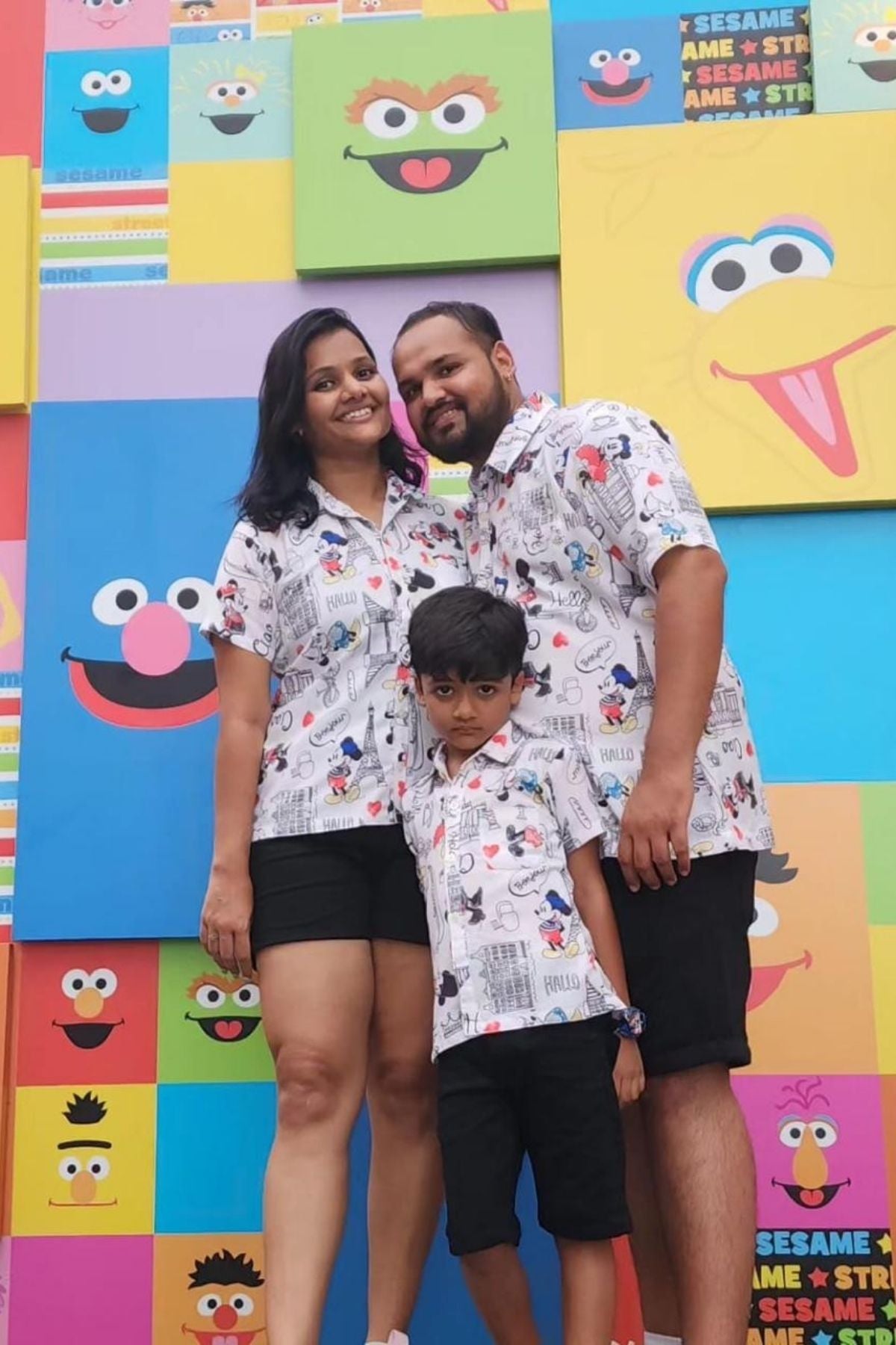 FOREVER DISNEY FAMILY SET