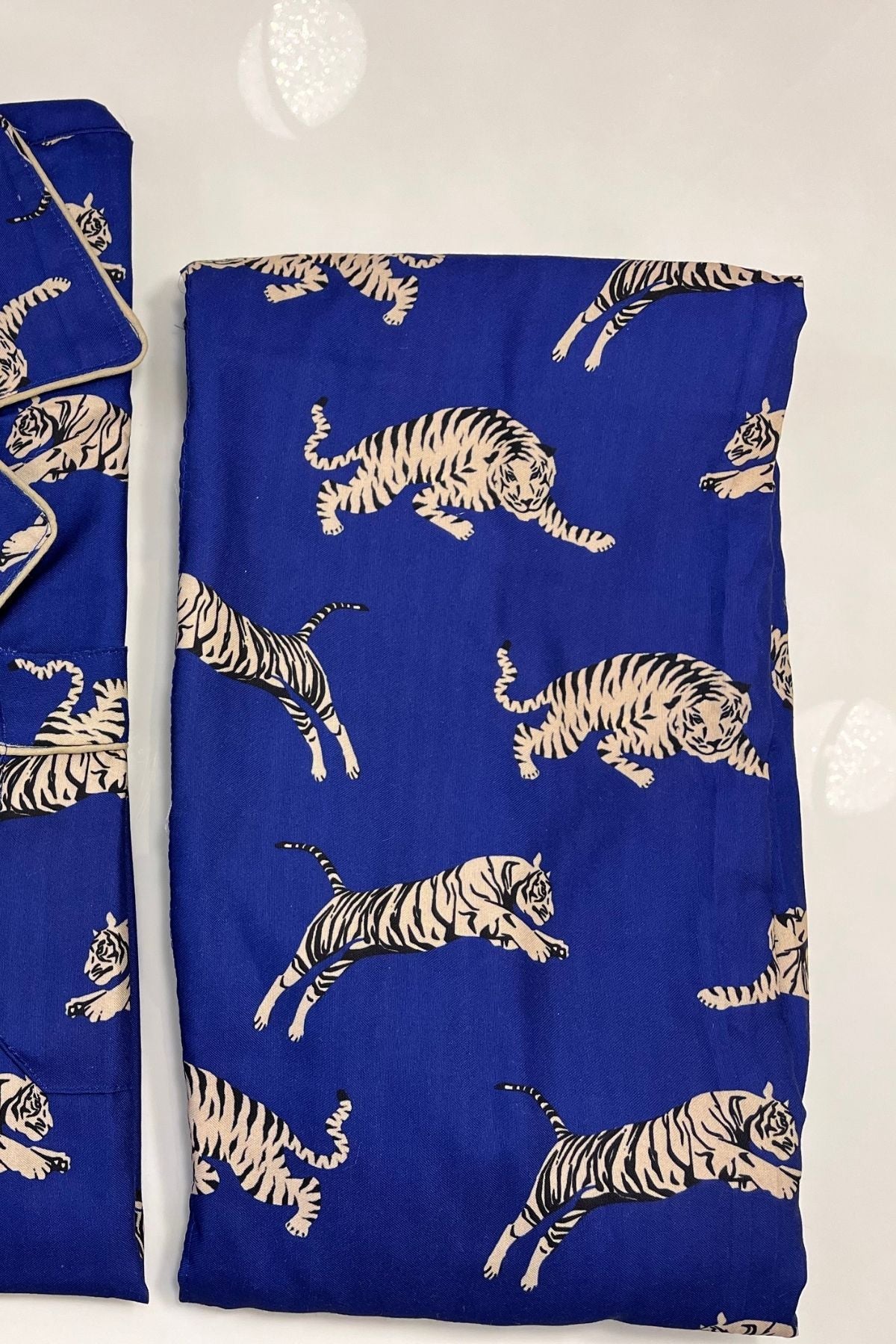 TIGER MEN NIGHTSUITS SET