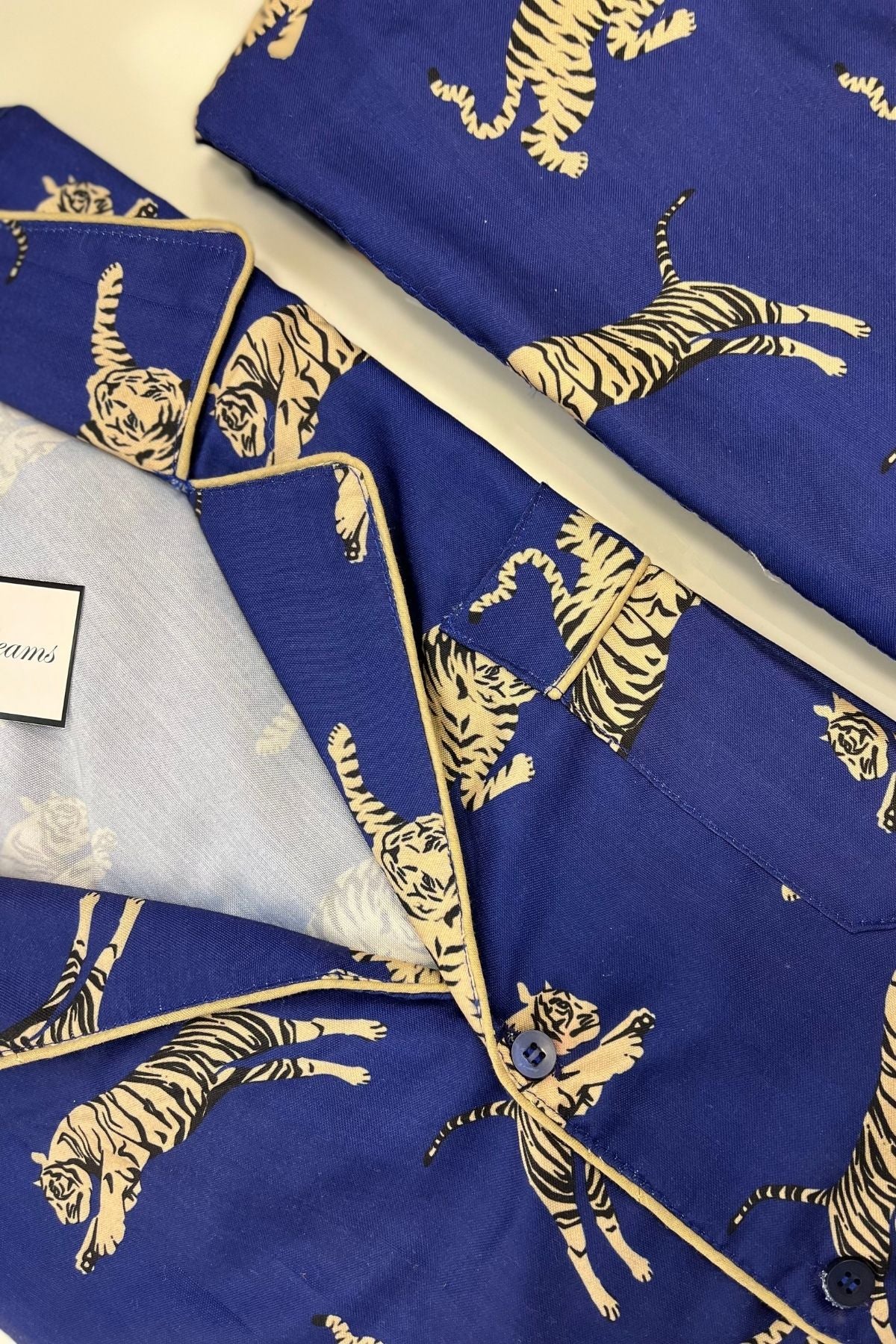 TIGER MEN NIGHTSUITS SET