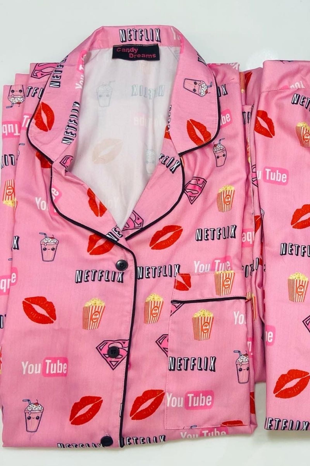 NETFLIX DREAMY PINK COUPLE NIGHTSUITS SET