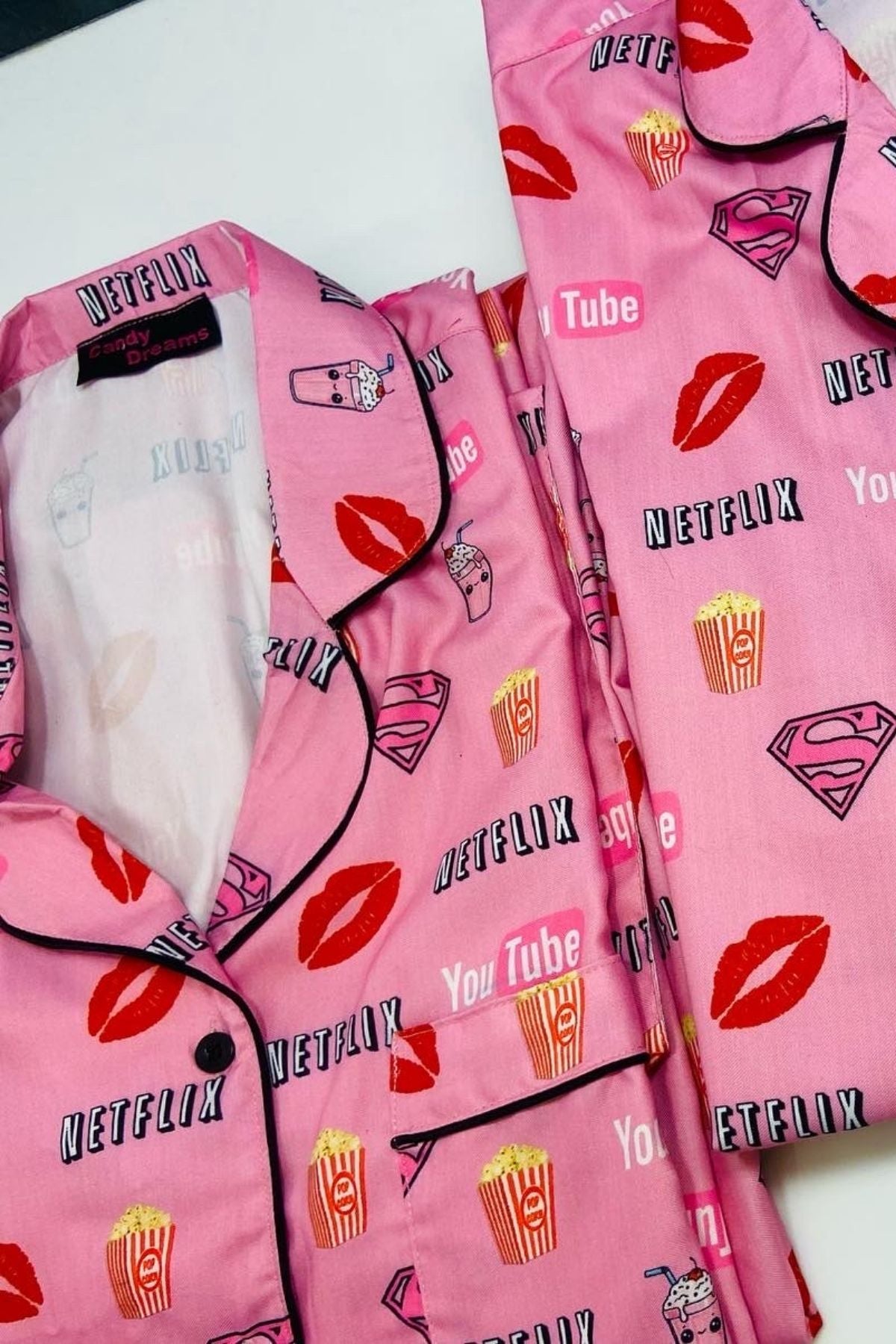 NETFLIX DREAMY PINK MEN NIGHTSUITS SET