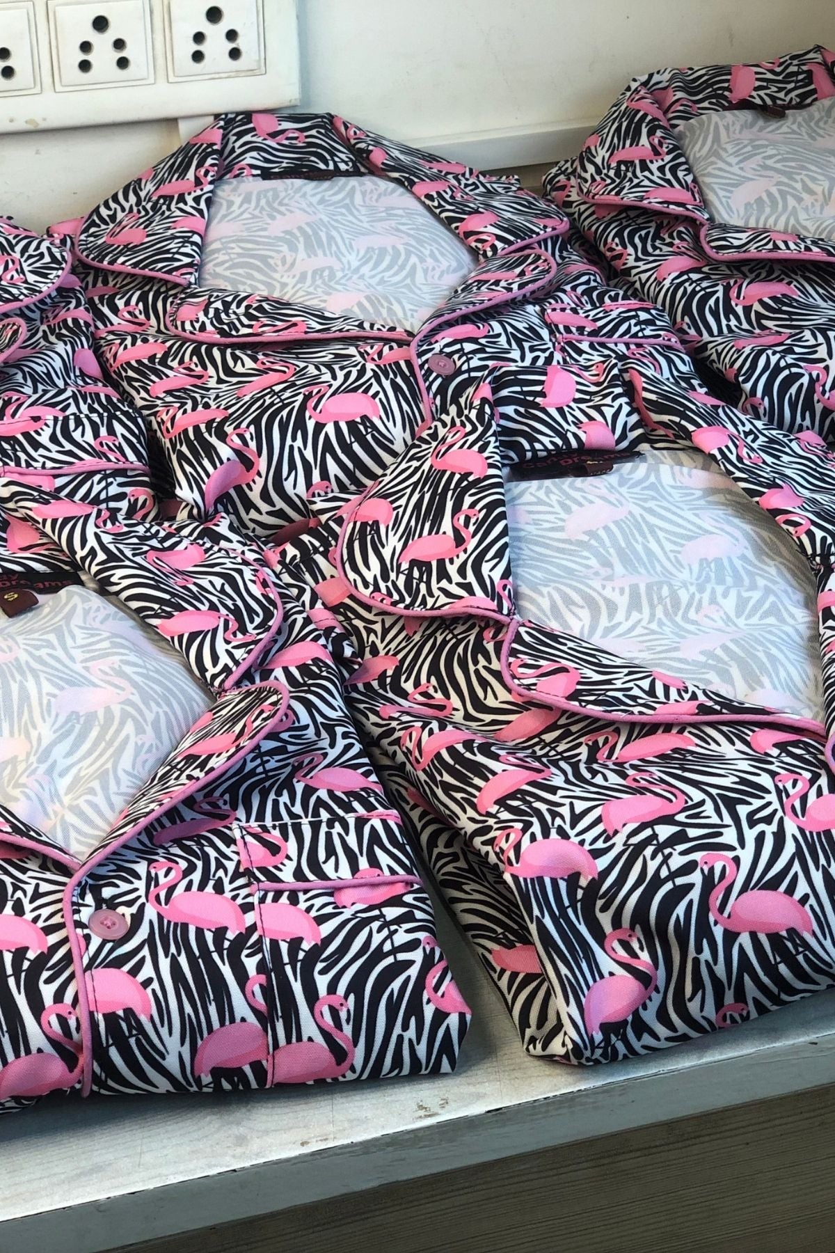 TROPICAL TWRIL  WOMEN NIGHTSUITS SET