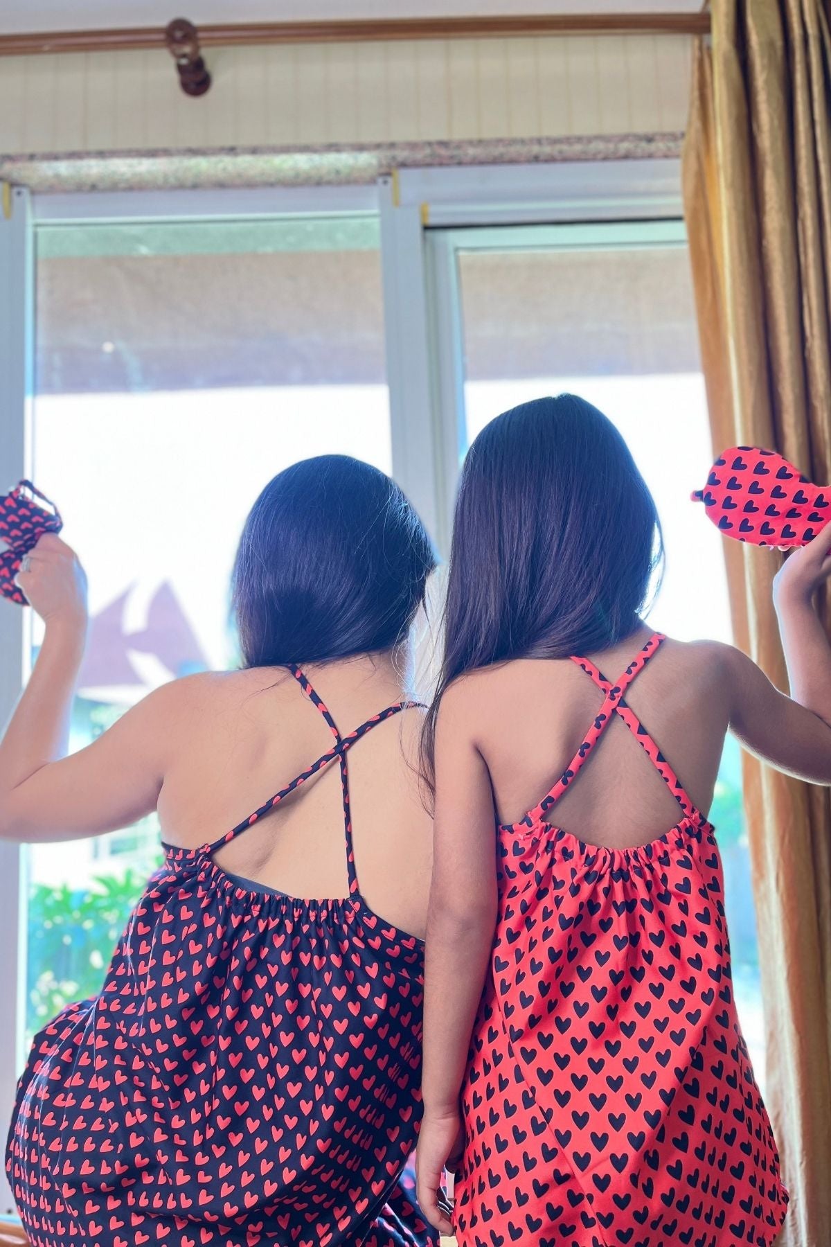 BLACK RED HEARTS WOMEN NIGHTSUITS SET