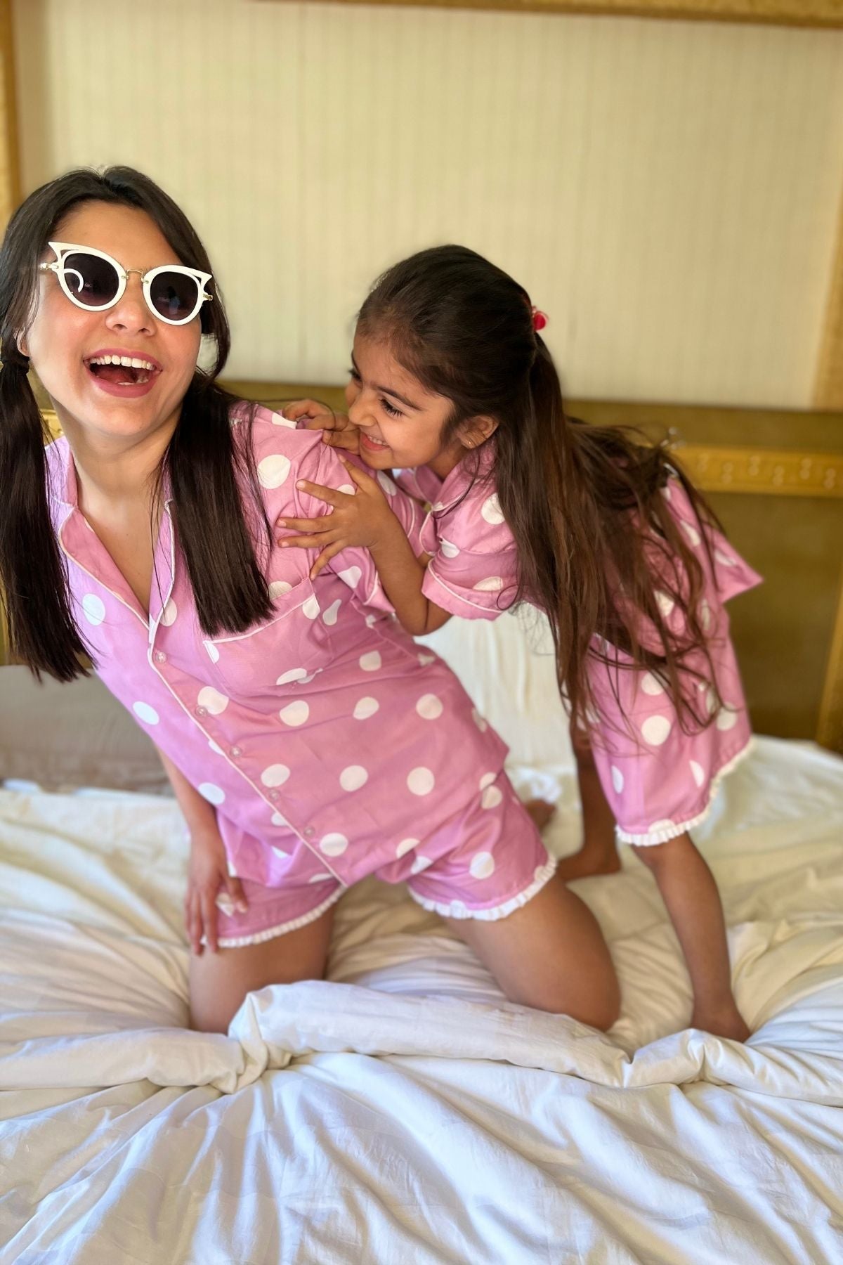 PINKY POLKA DOTS WOMAN NIGHTSUITS SET
