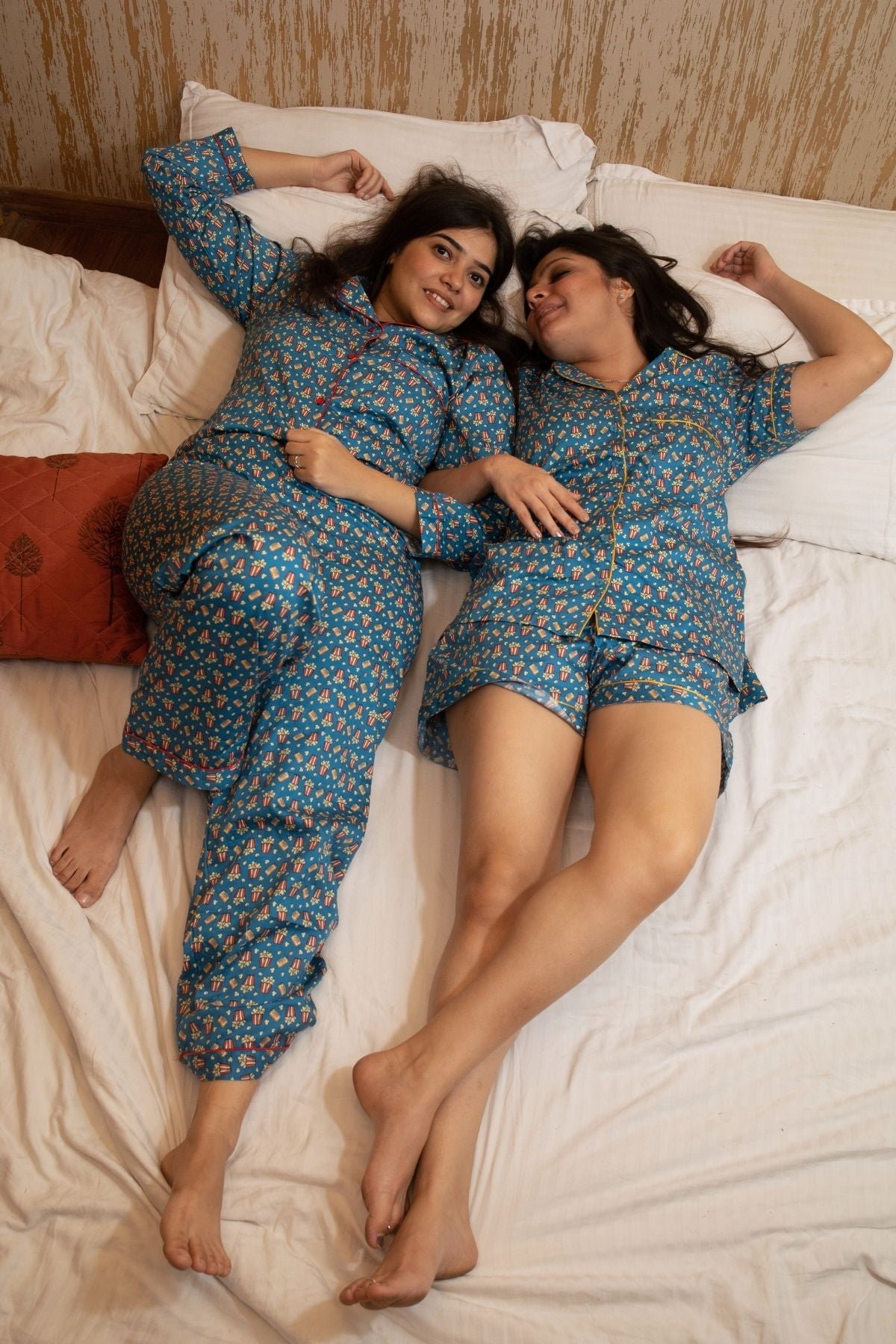 POPCORN  WOMAN NIGHTSSSUITS SET