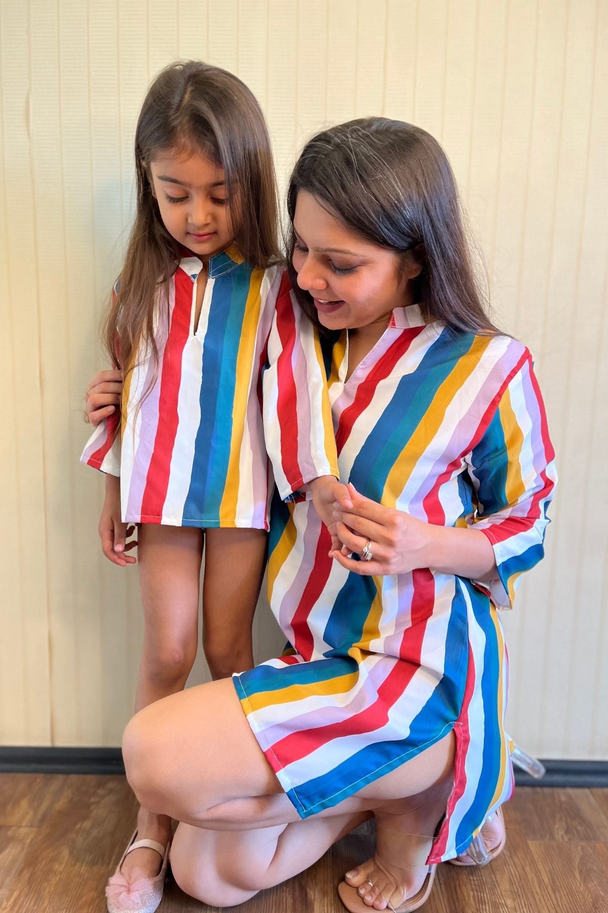 VIBRANT STRIPES WOMAN NIGHTSUITS SET