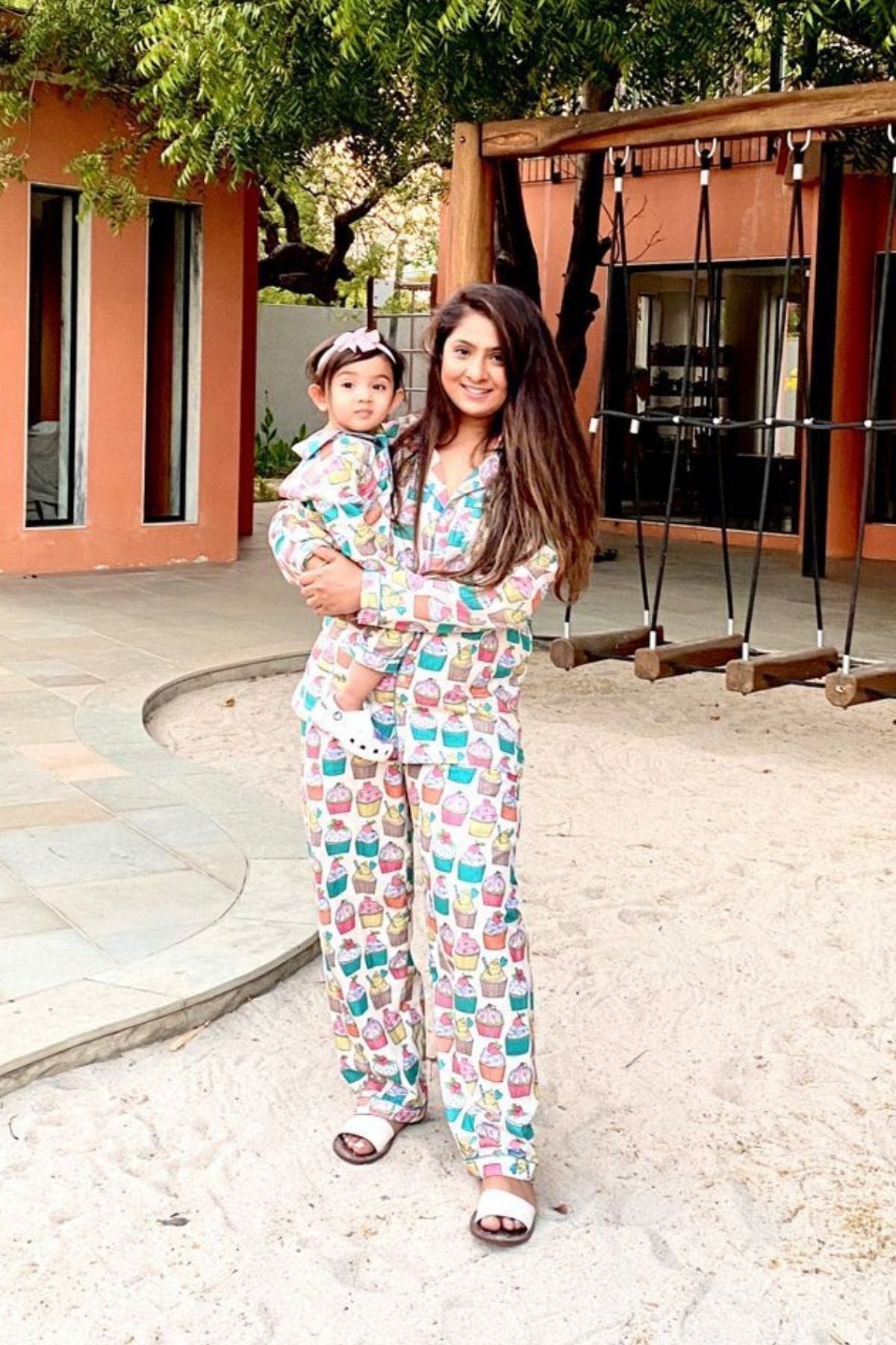 SPRINKLE SLUMBER WOMEN  NIIGHTSUITS SET